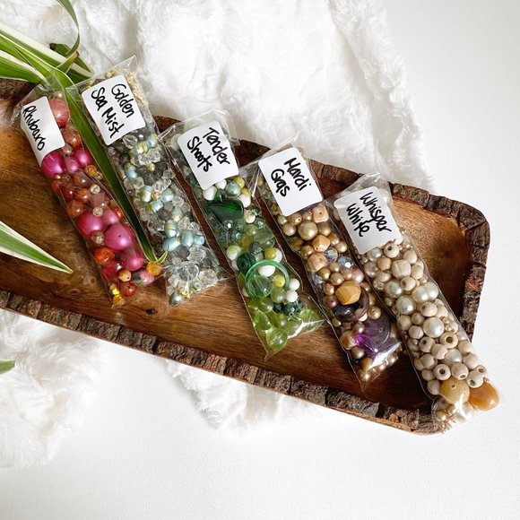 Bag of Beads Jewelry Making Bead Soup Crafts DIY Beading Boho Mixed Eclectic - Picture 4 of 12